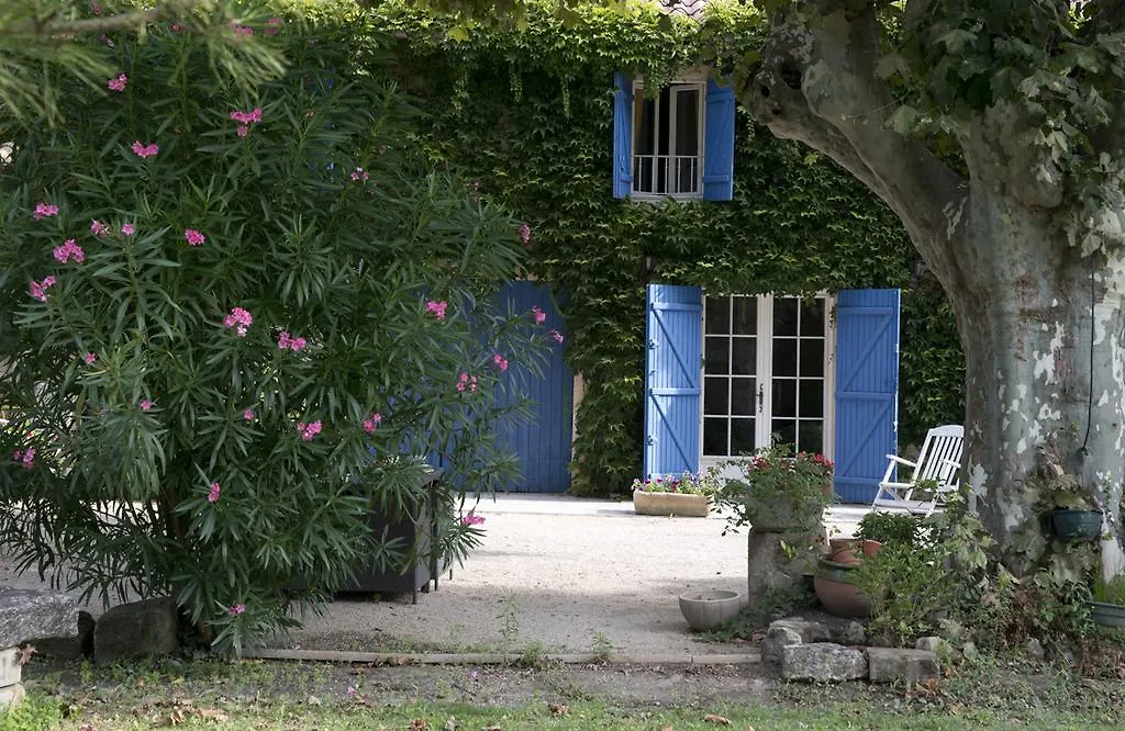 Maison d'hôtes Hotel L'Oustau de Mistral à Eyragues France